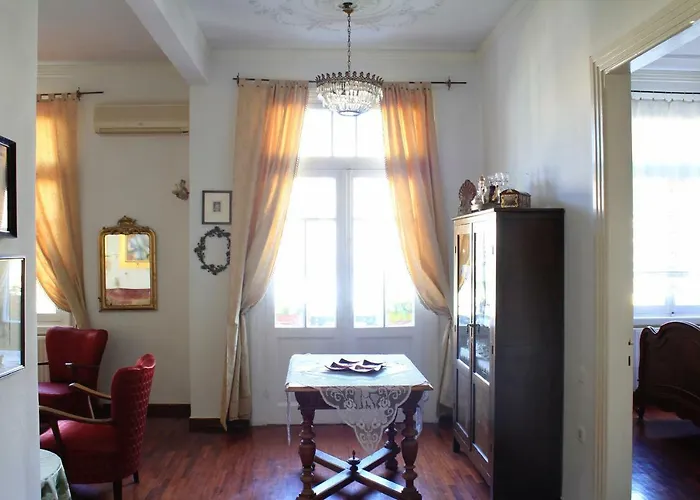 Center Landmark House Saloniki